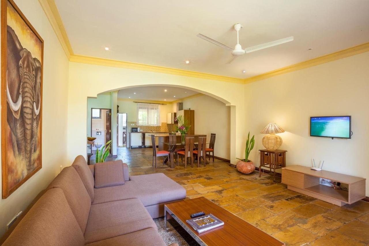 Amani Luxury Apartments Mombasa Bagian luar foto