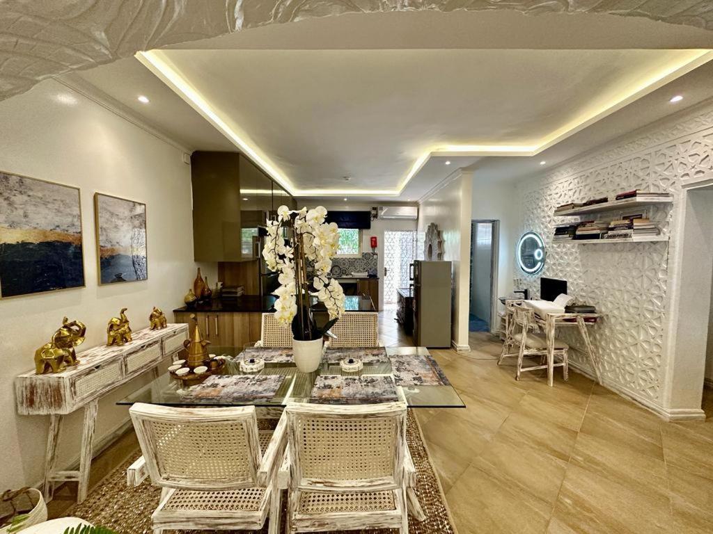 Amani Luxury Apartments Mombasa Bagian luar foto