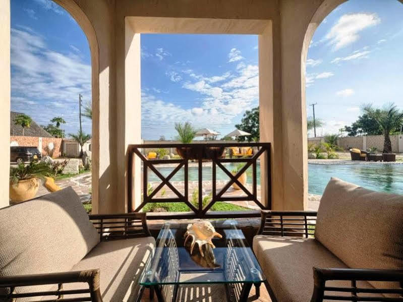 Amani Luxury Apartments Mombasa Bagian luar foto