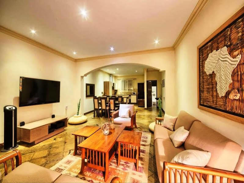 Amani Luxury Apartments Mombasa Bagian luar foto