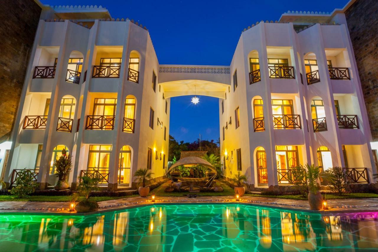 Amani Luxury Apartments Mombasa Bagian luar foto