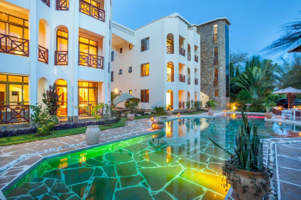 Amani Luxury Apartments Mombasa Bagian luar foto